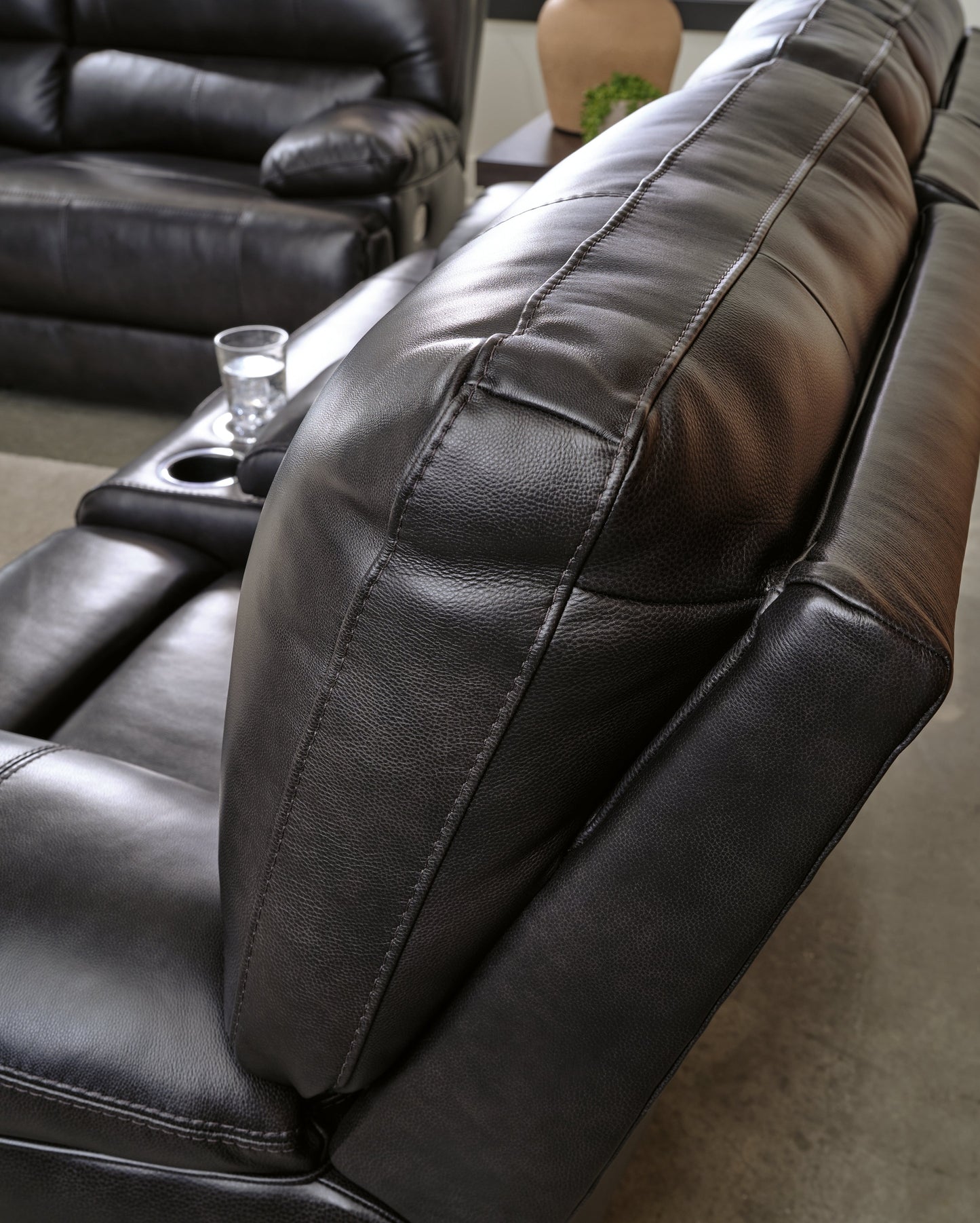 Mountainous Eclipse Power Reclining Loveseat