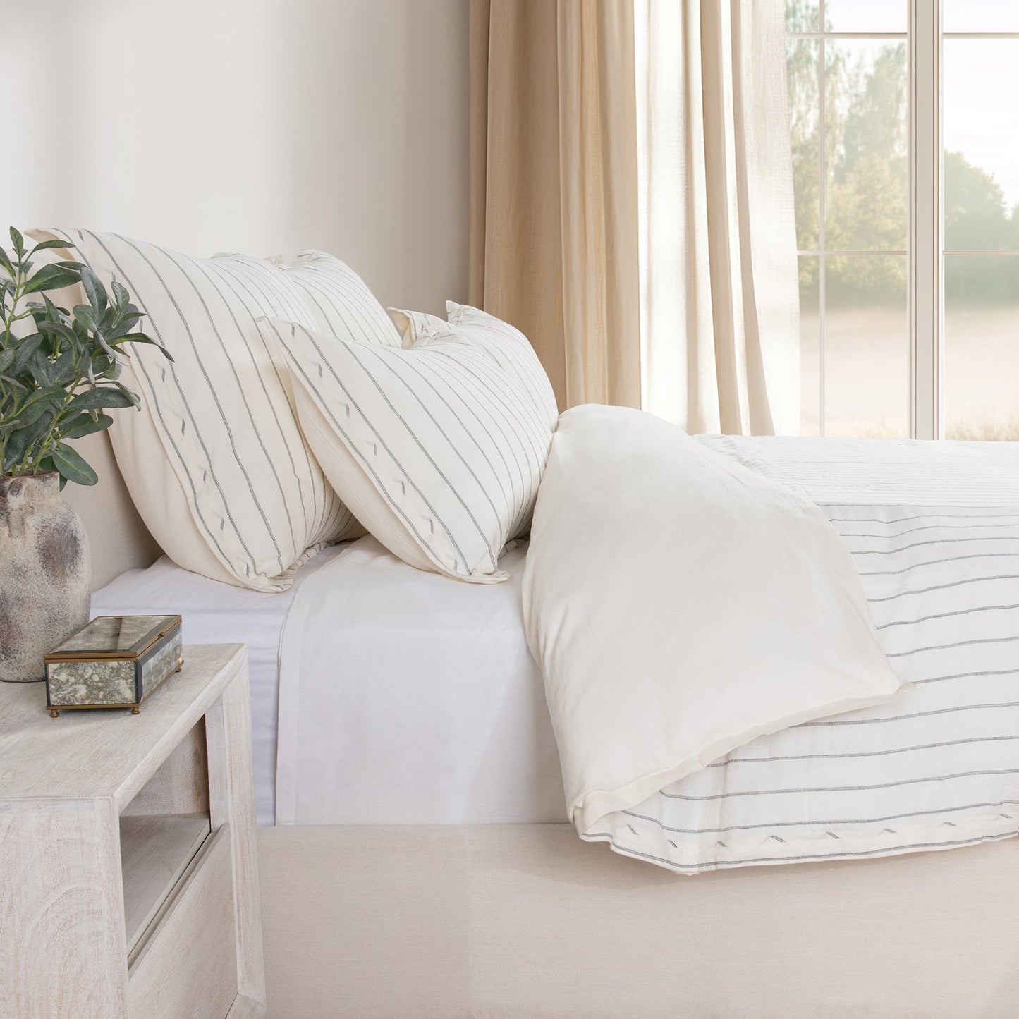 Monaco Ivory Duvet Collection