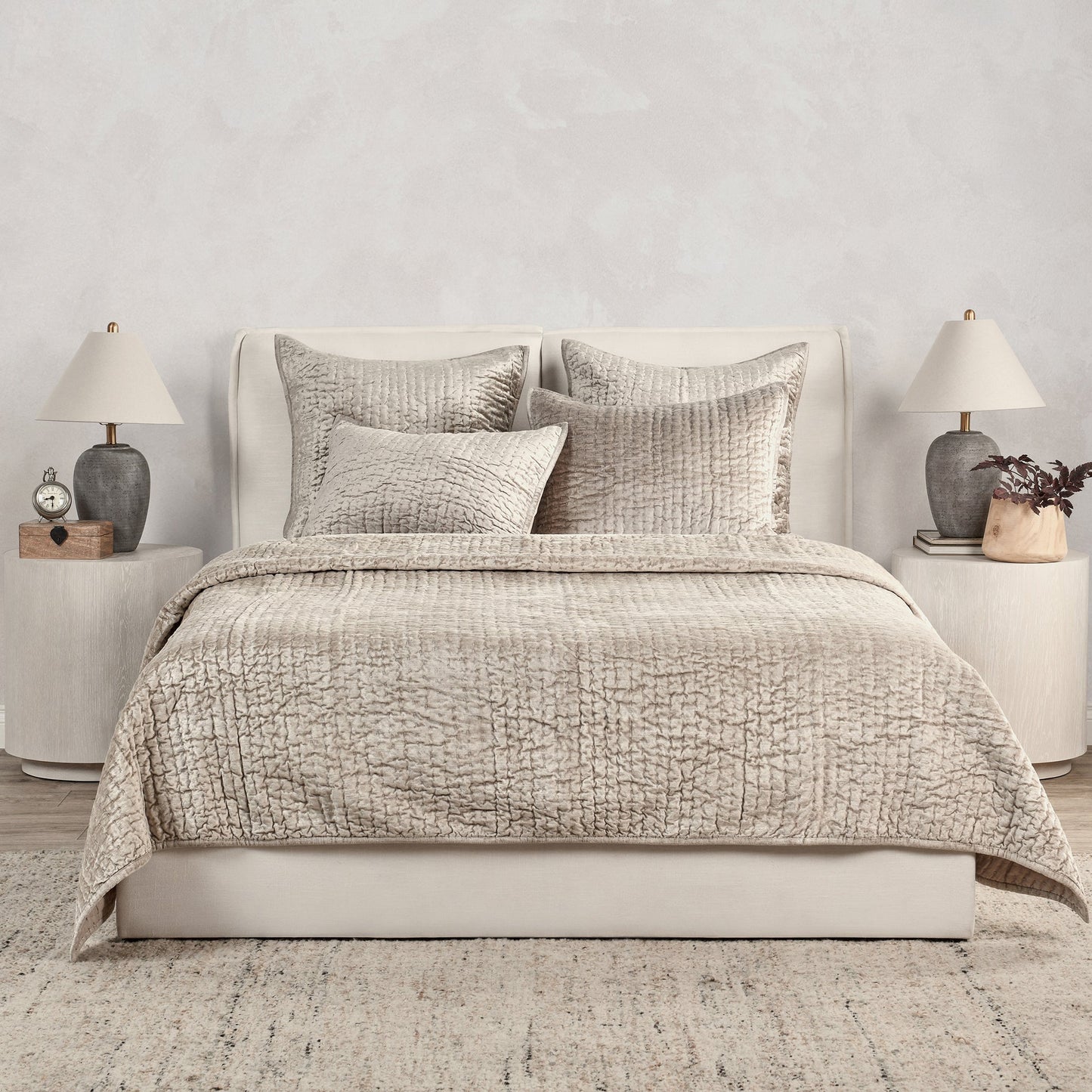 Bari Pebble Velvet Quilt Collection