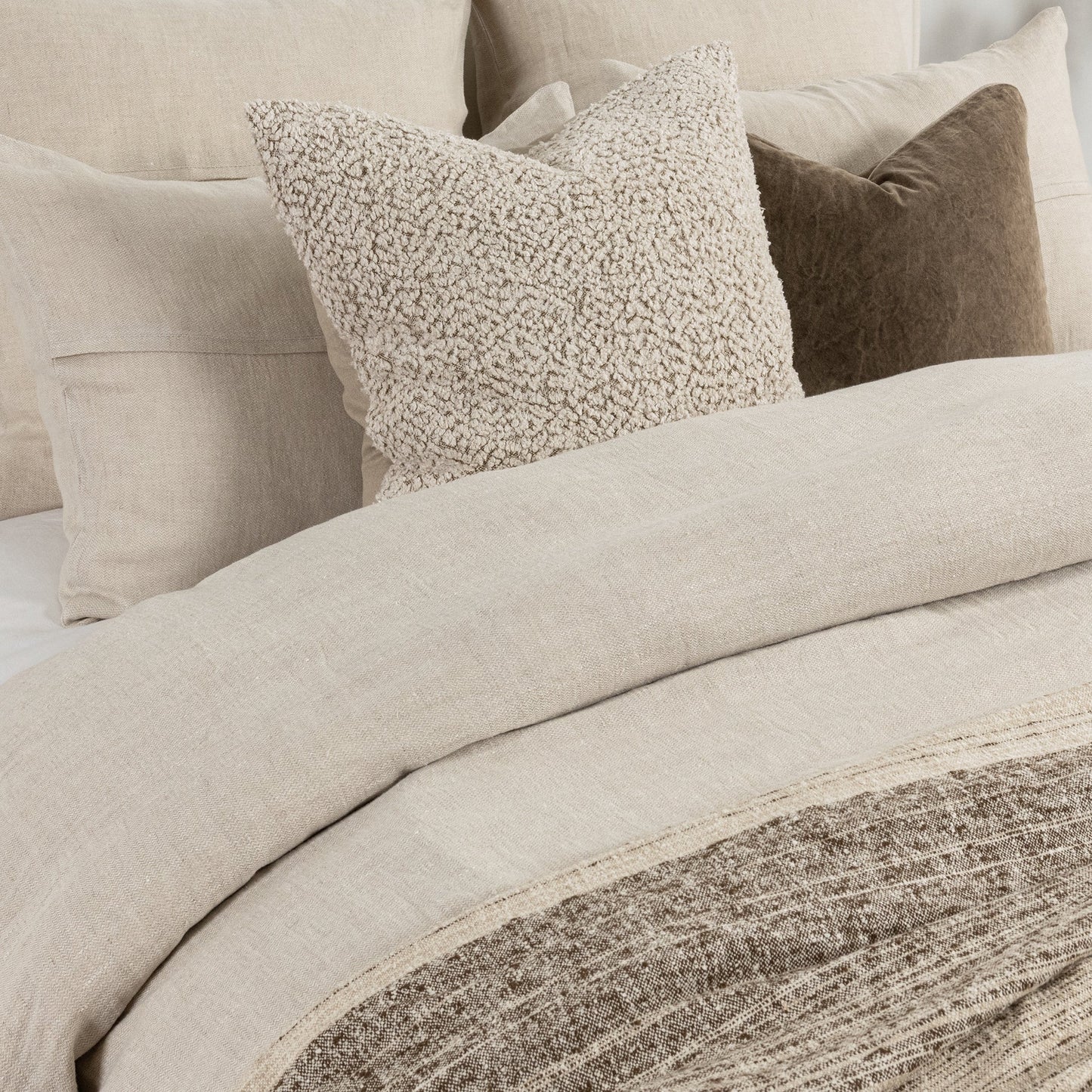 Beaumont Linen Duvet Collection