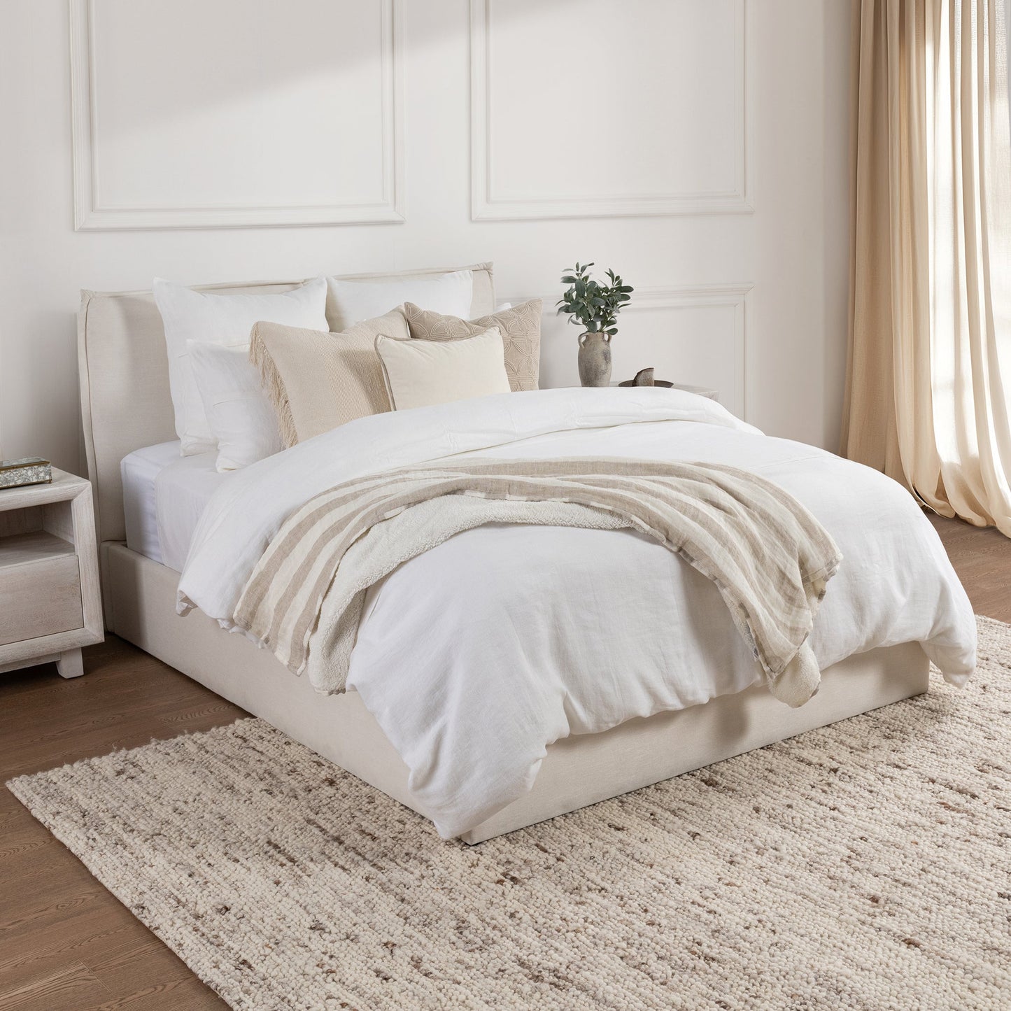 Beaumont Cloud Duvet Collection