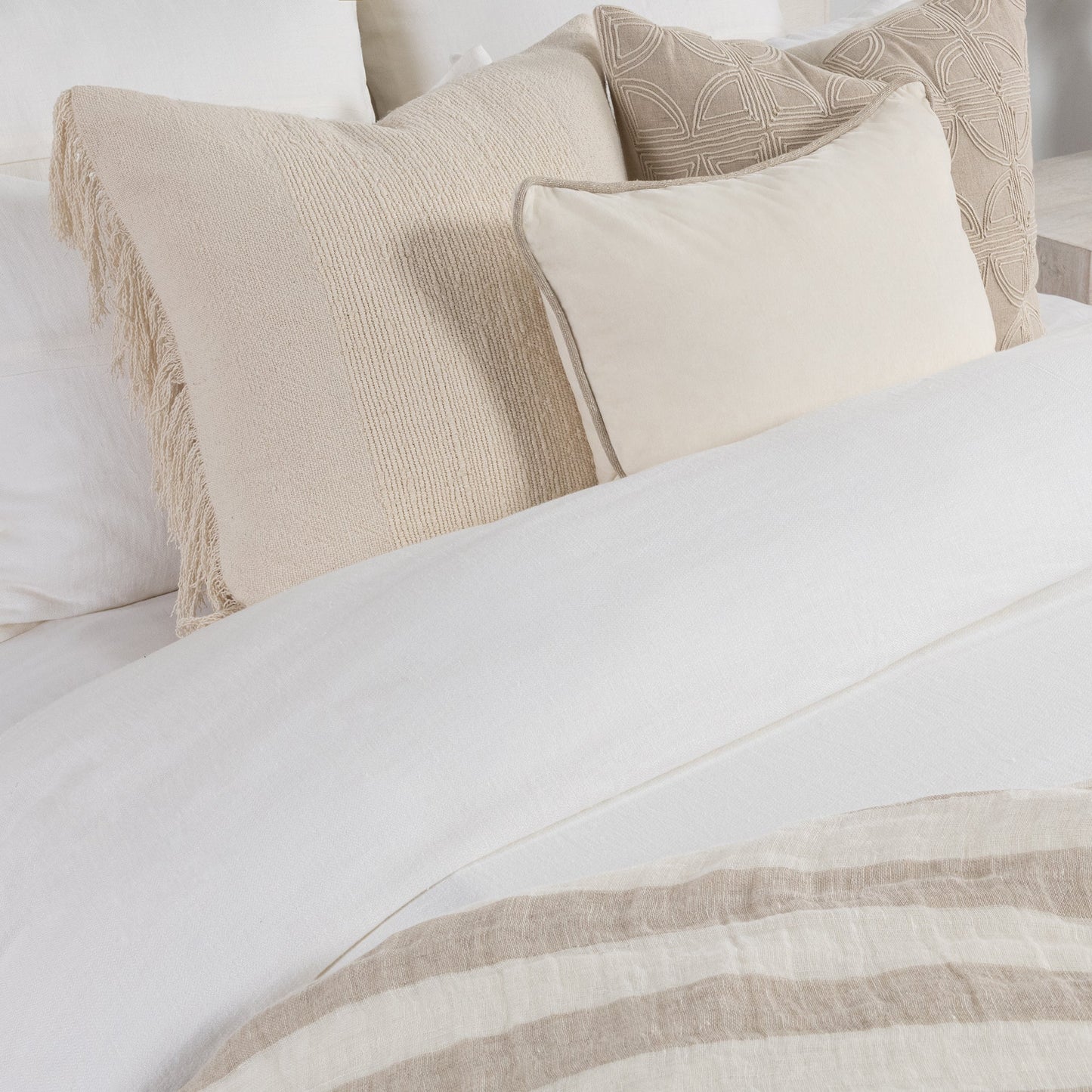 Beaumont Cloud Duvet Collection