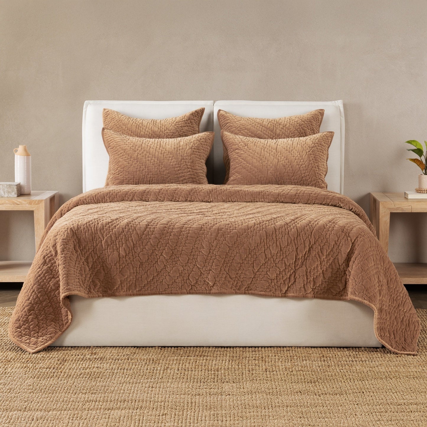 Elms Hazel Velvet Quilt Collection