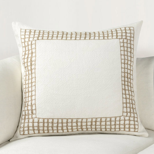 VC Marina White 26x26 Throw Pillow (Set of 2) - Ornate Home