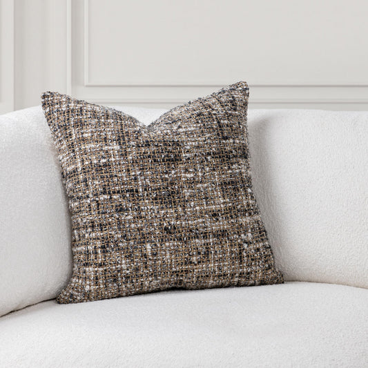 VC Porter Black/Ivory 22x22 Throw Pillow (Set of 2) - Ornate Home