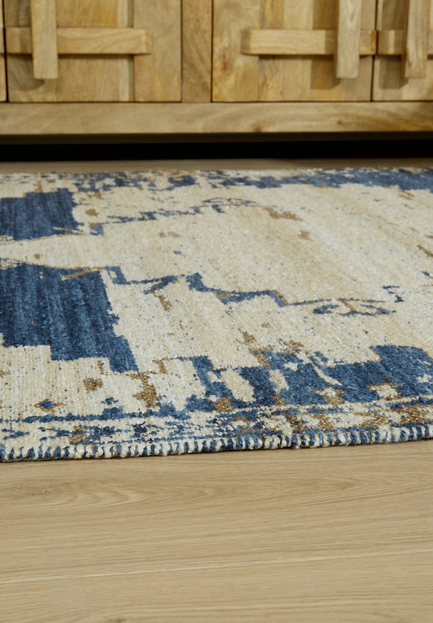 Varnler Blue/Brown/Tan 8' x 10' Rug- Viva Furn