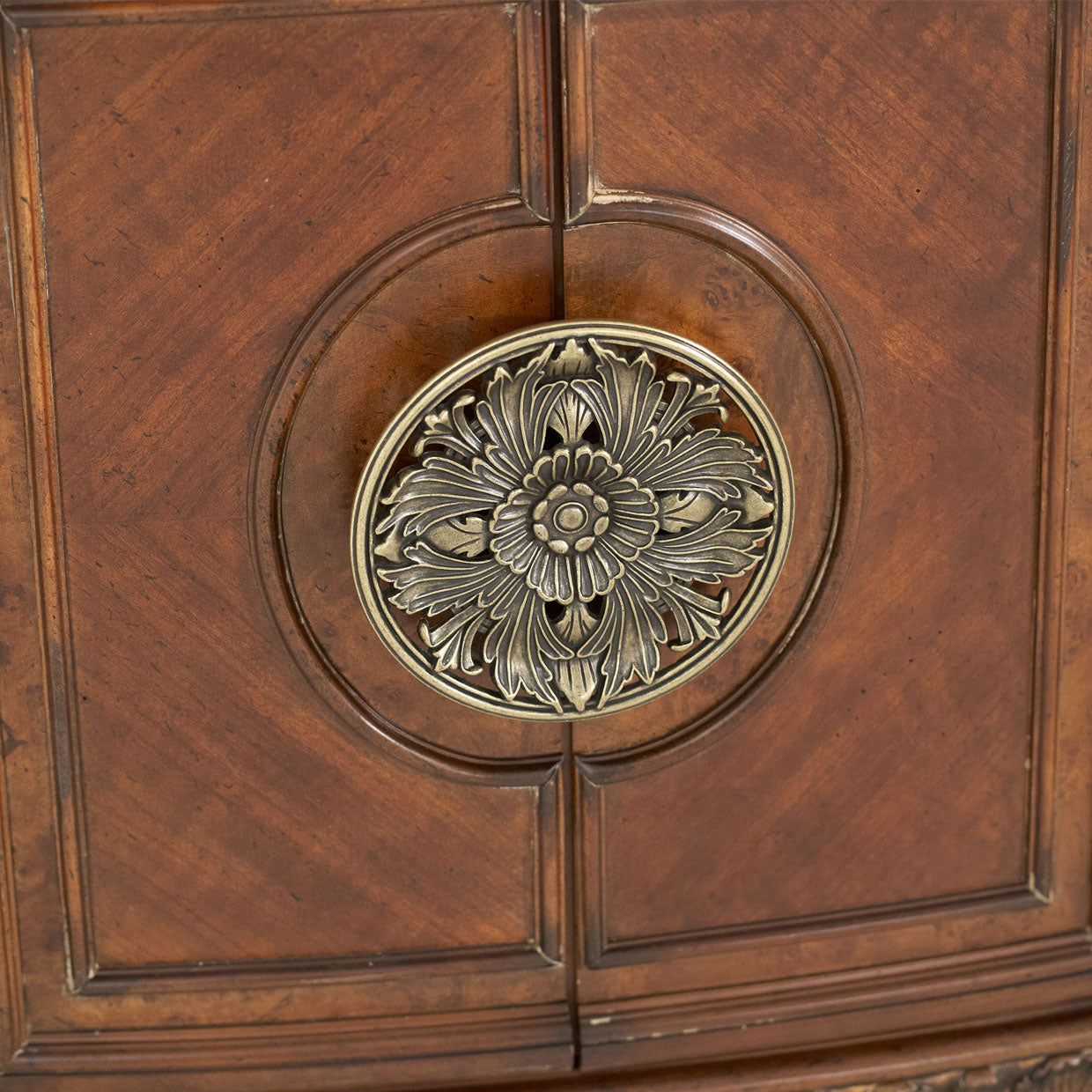 Villa Valencia Classic Chestnut Sideboard - Ornate Home