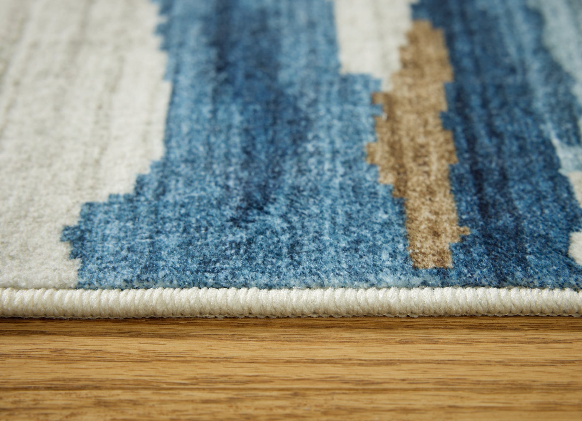 Vinlett Cream/Blue/Brown 5' x 7' Washable Rug- Viva Furn