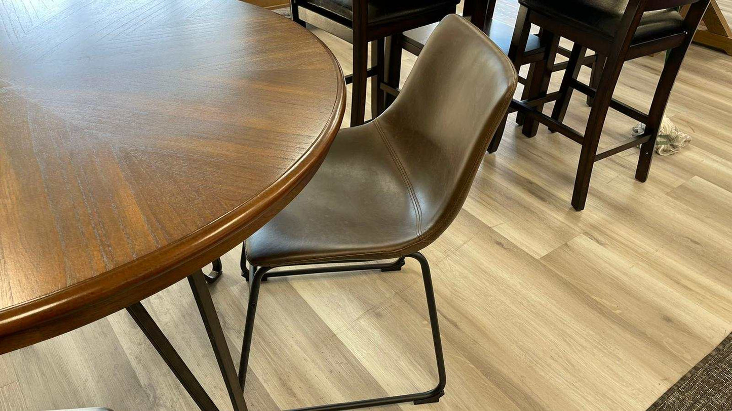 Centiar Brown Side Chair (Set of 2)