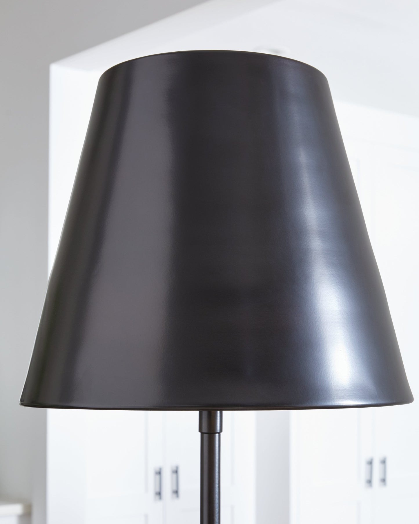 Wimner Antique Bronze Metal Floor Lamp (1/CN)- Viva Furn