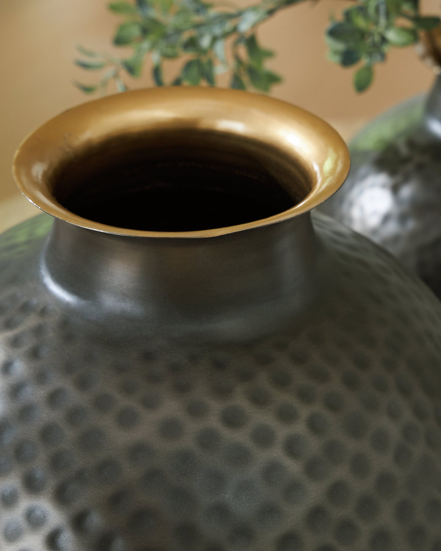 Woody Pewter/Gold Vase- Viva Furn