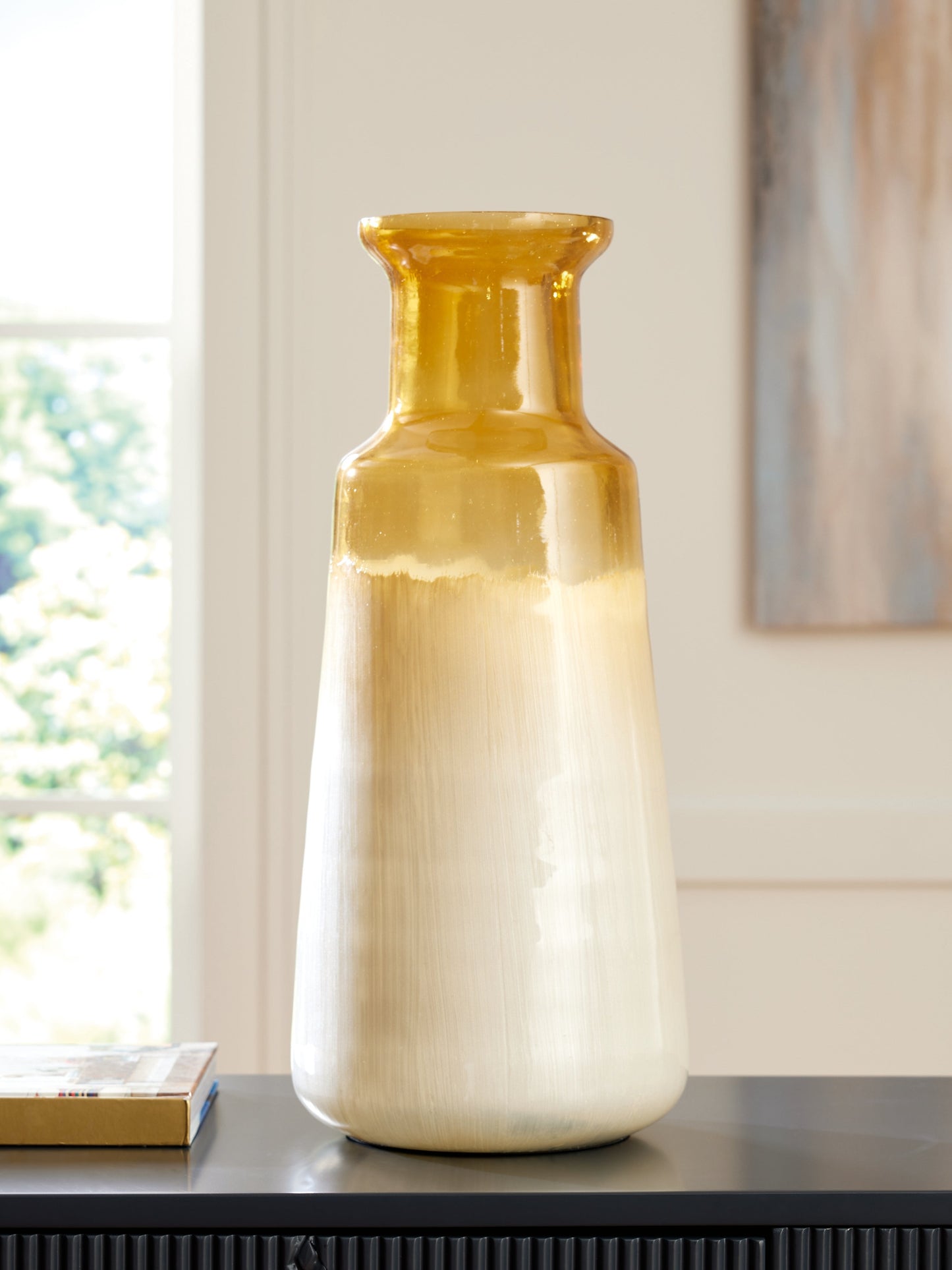 Wynburg White/Amber Vase- Viva Furn