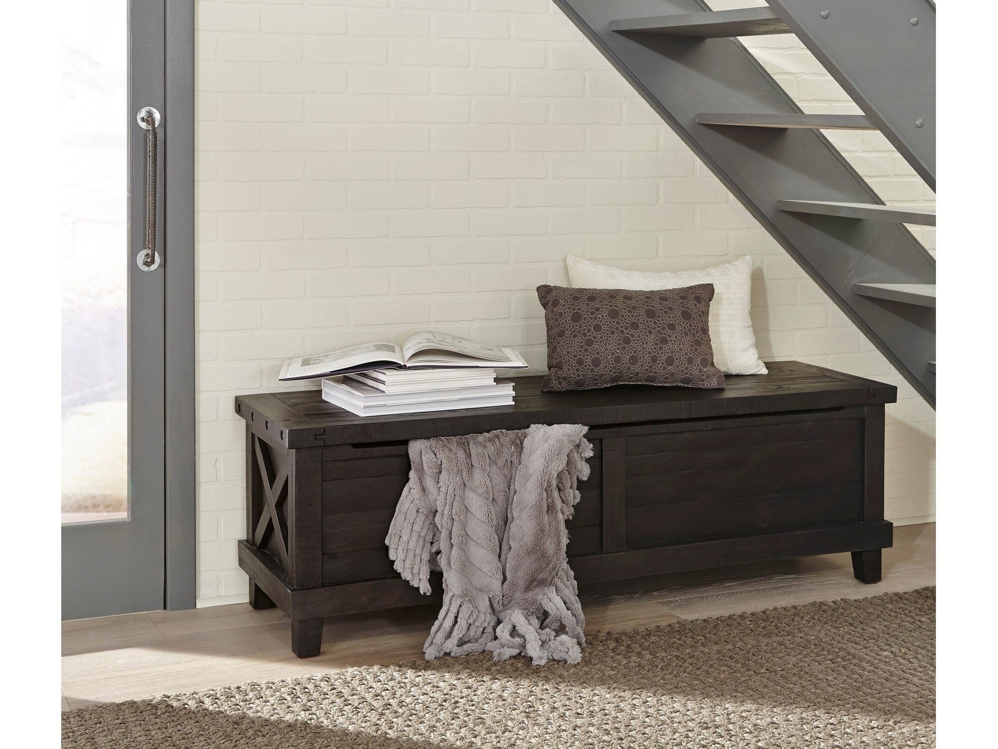 Yosemite Solid Wood Blanket Box in Cafe - Ornate Home
