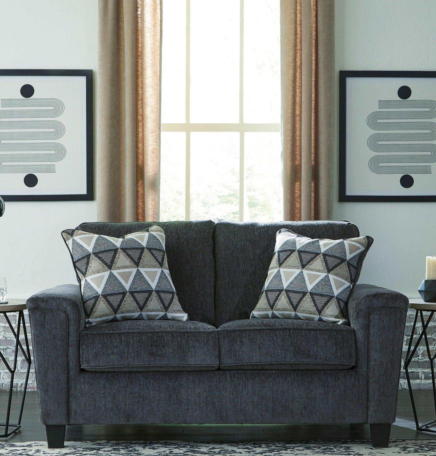 Abinger Smoke Loveseat