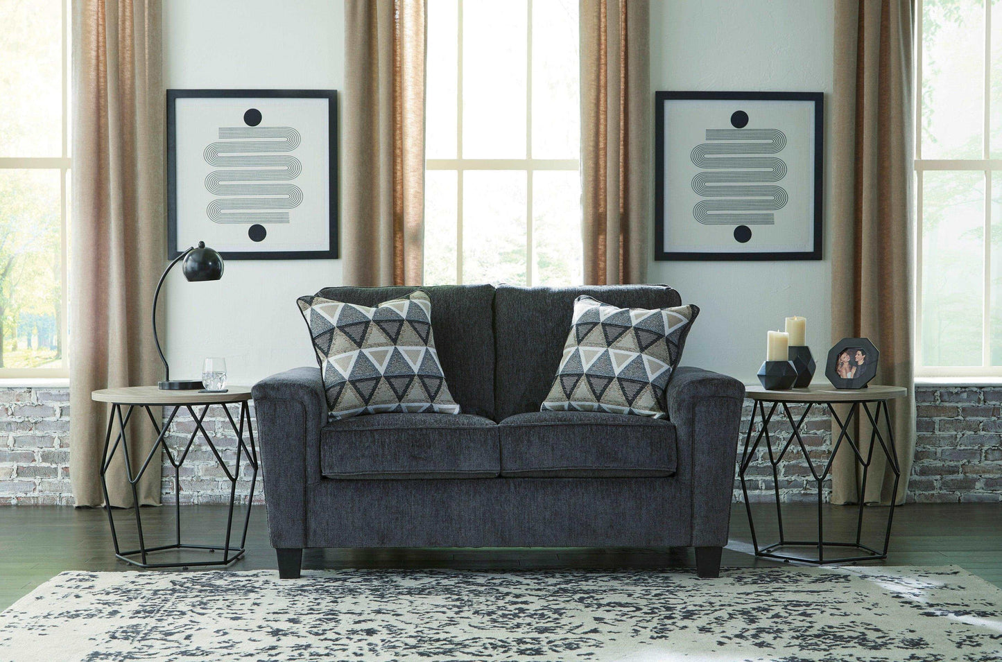 Abinger Smoke Loveseat