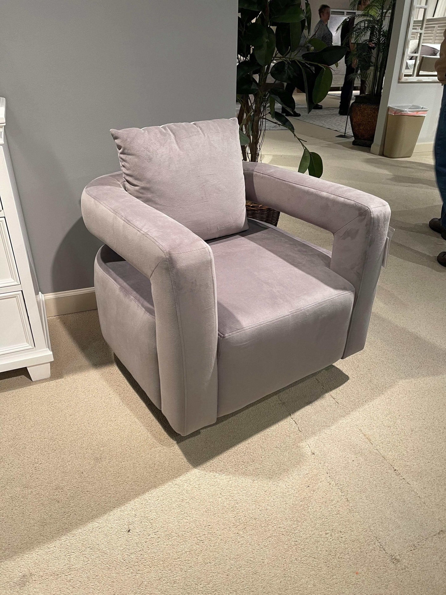 Alcoma Gray Velvet Swivel Accent Chair