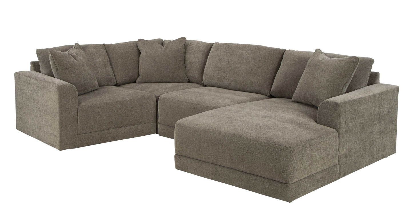 Raeanna Storm RAF Chaise Sectional / 4pc