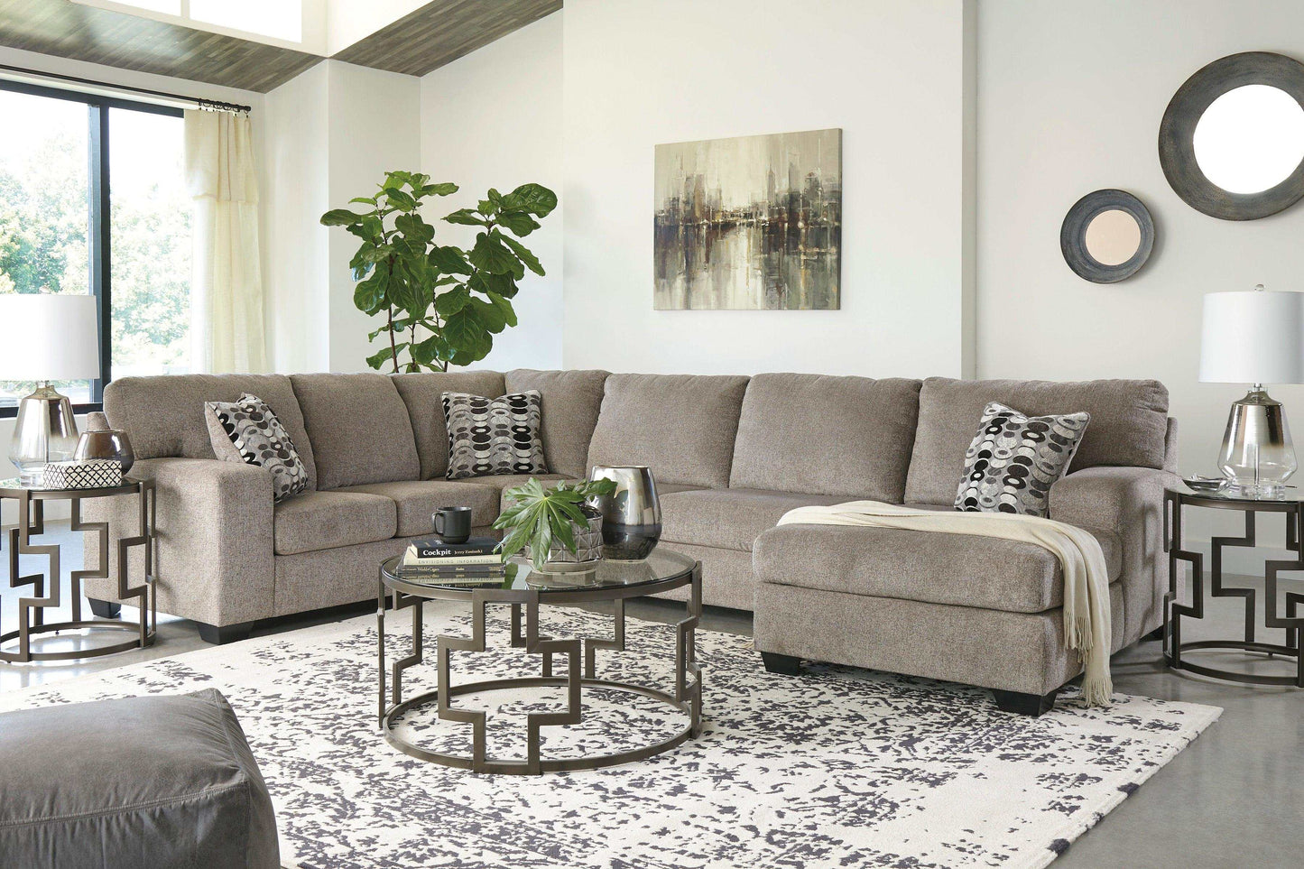 Ballinasloe Platinum 3pc Sectional Sofa w/ Chaise