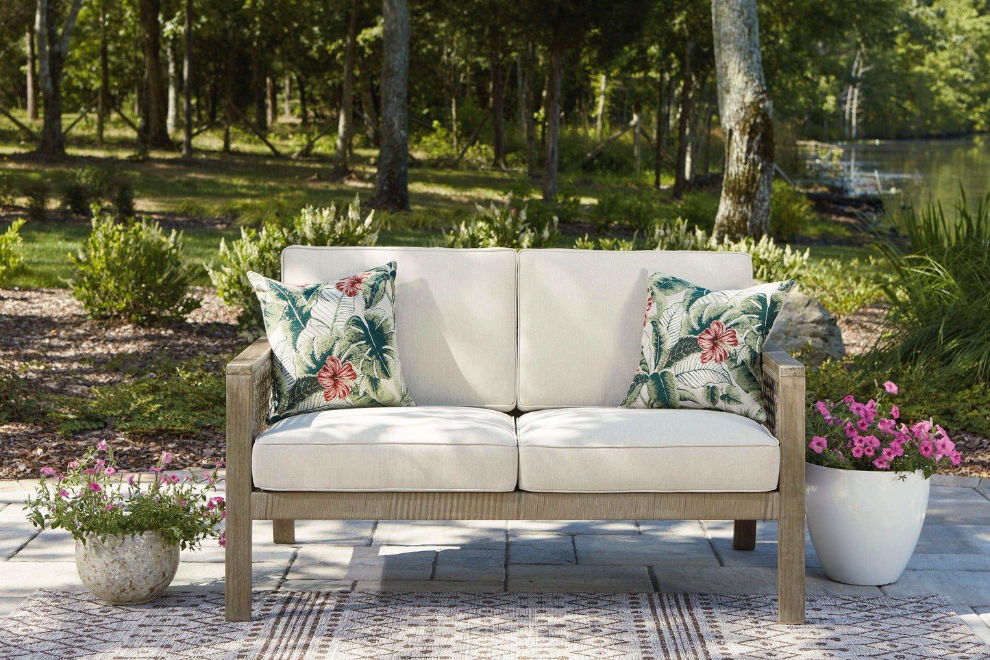 Barn Cove Outdoor Loveseat w/ Cushion