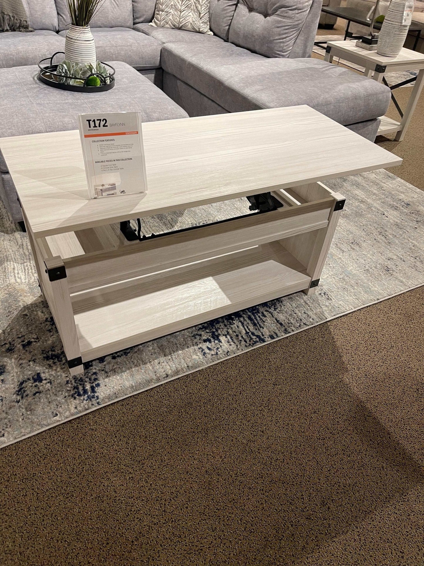 Bayflynn Whitewash Lift-Top Coffee Table