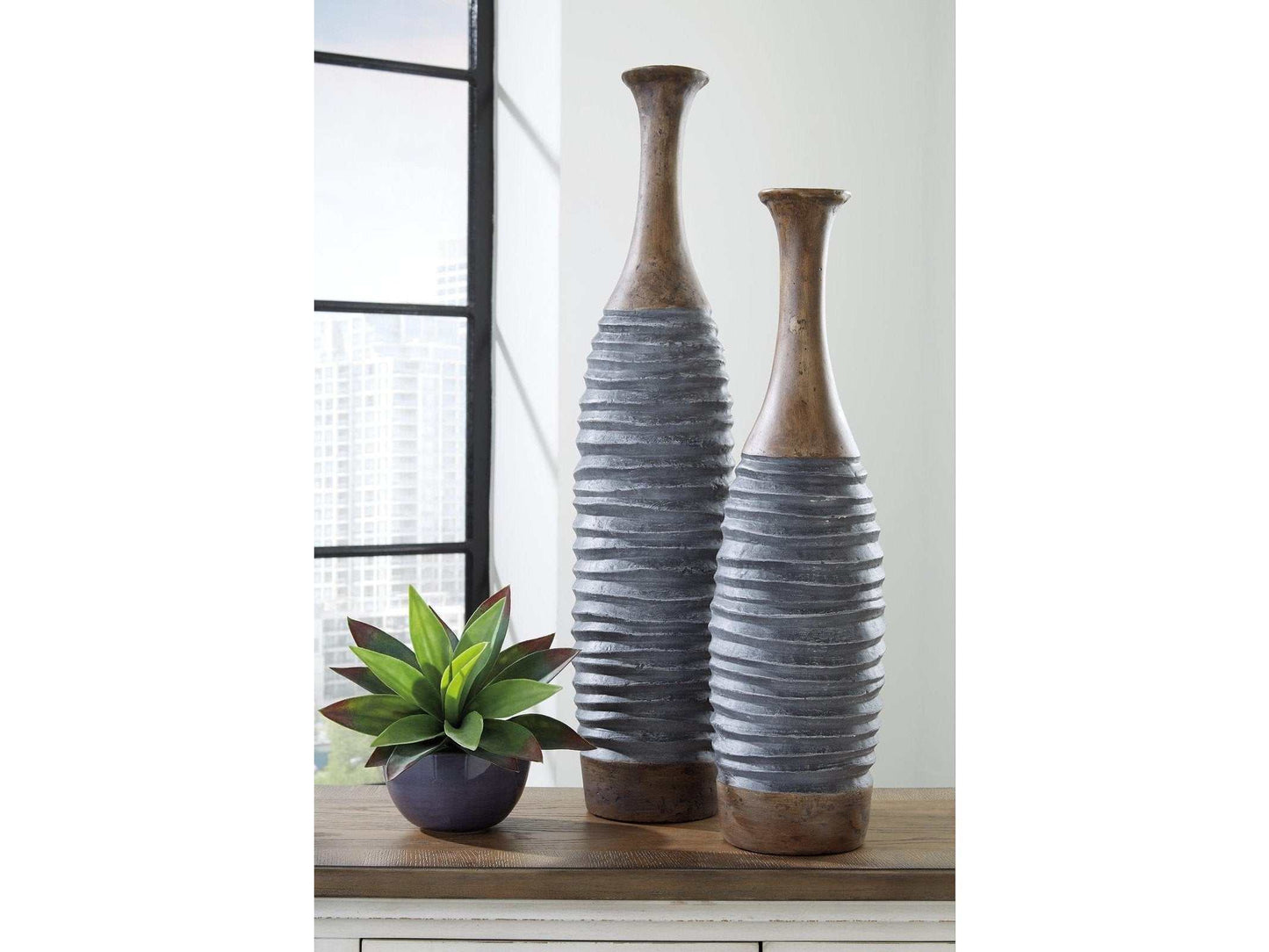 BLAYZE Vase (Set of 2)