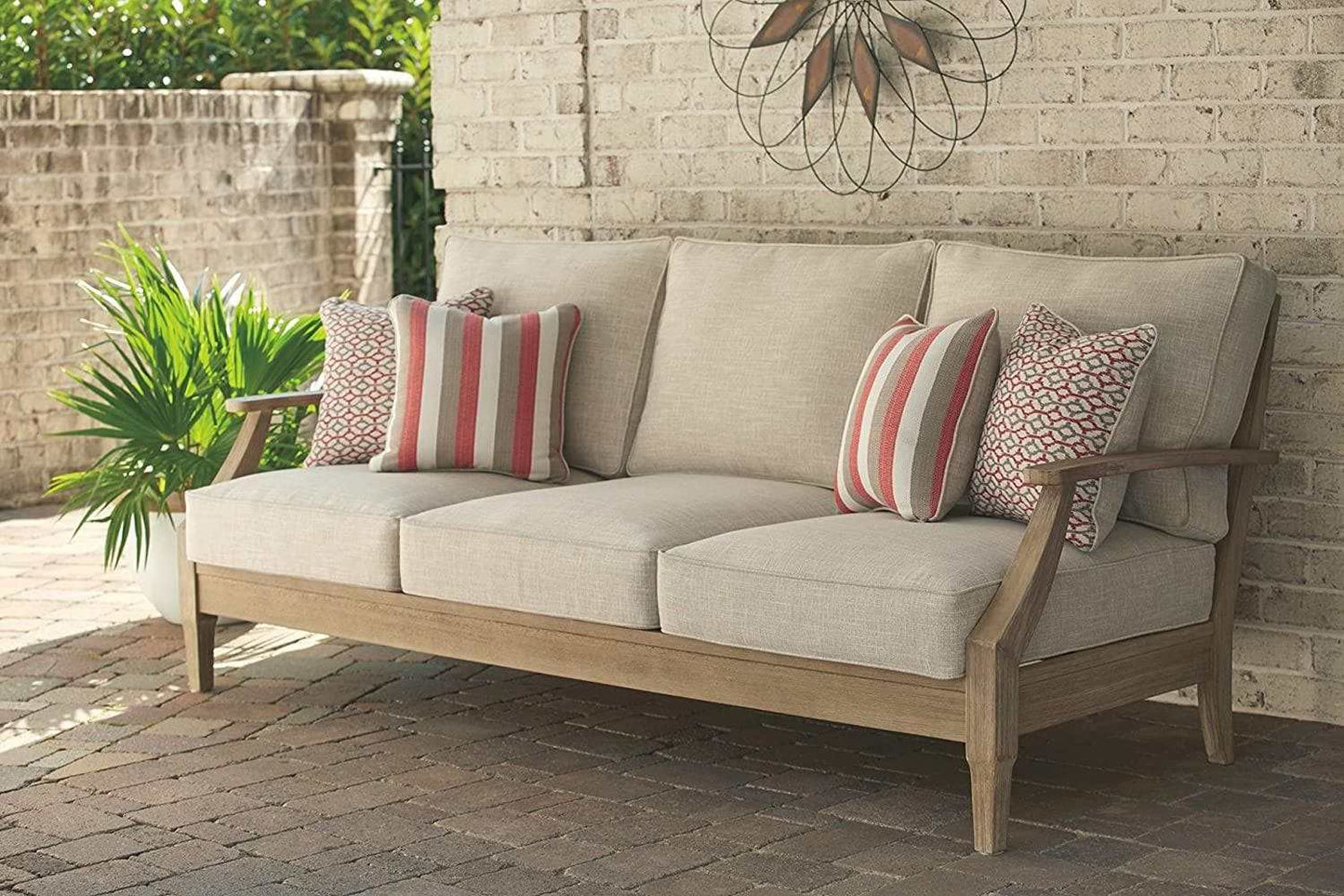 Clare View Outdoor Seating Group / 4pc