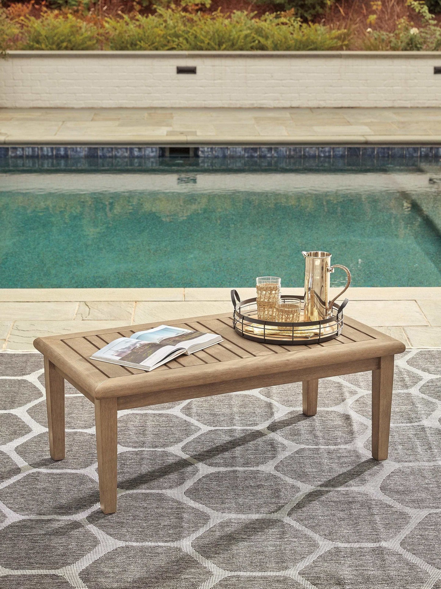 Clare View Outdoor Seating Group / 5pc