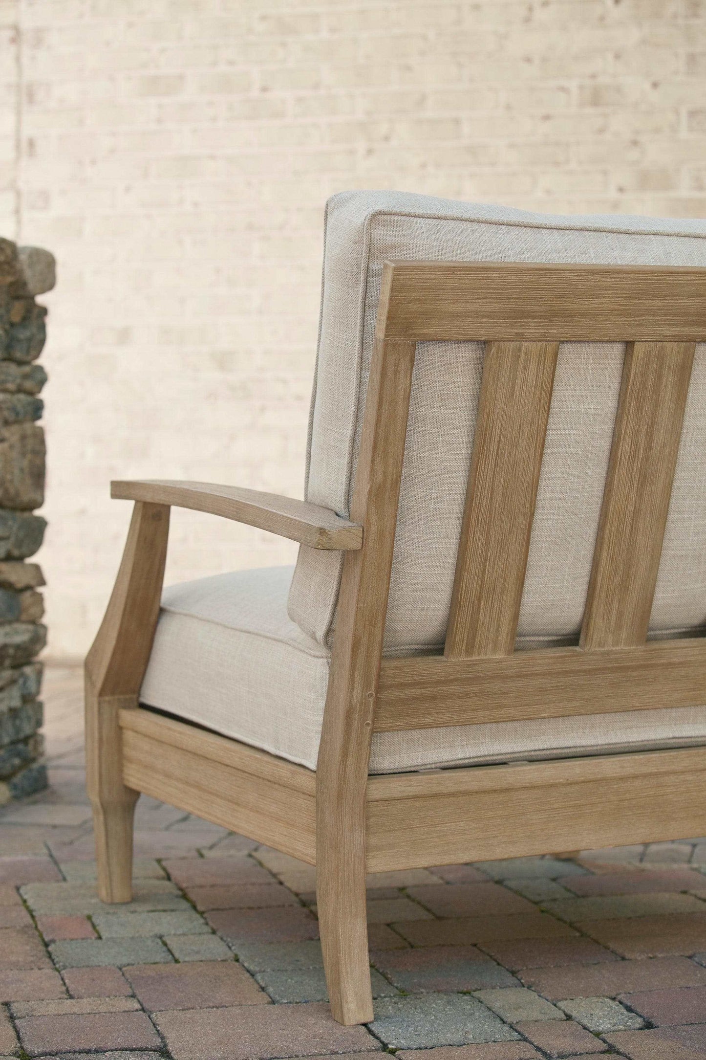 Clare View Outdoor Lounge Chair w/ Cushion