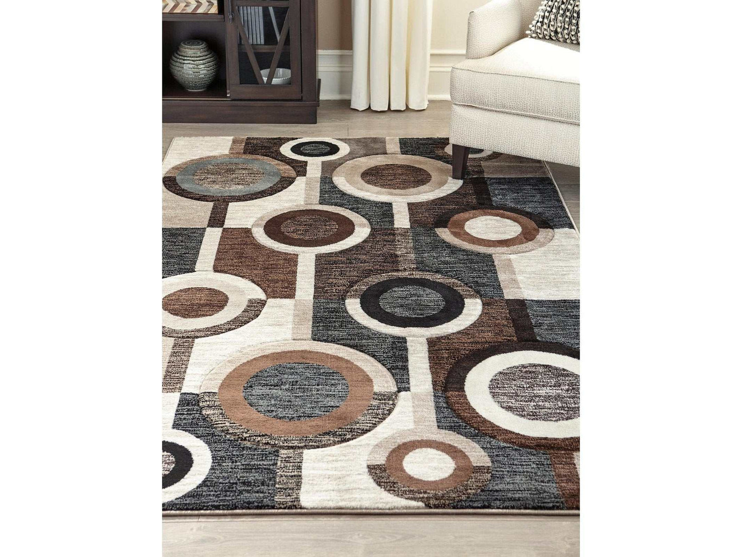 Guintte 5' x 6'7" Rug