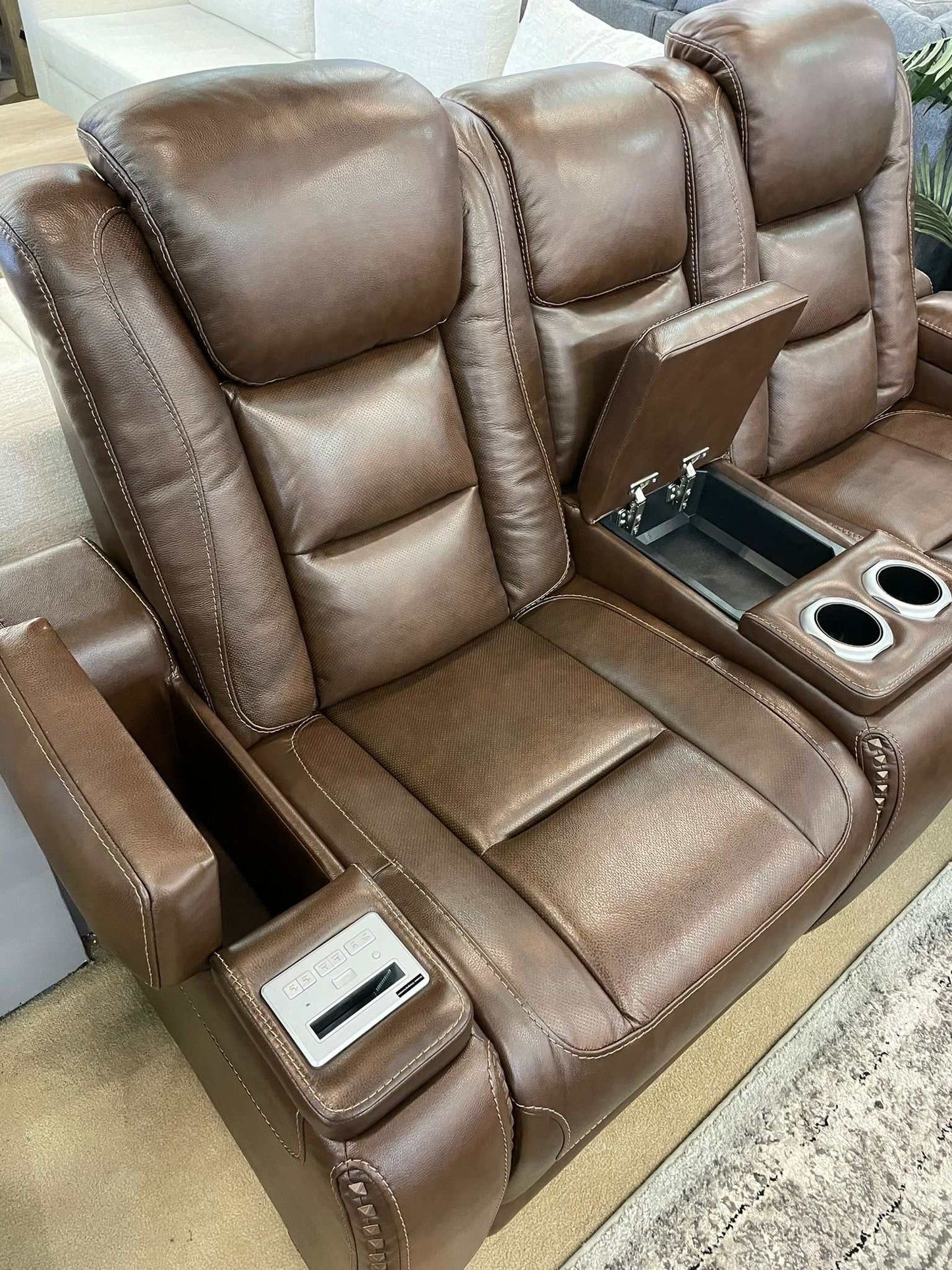 The Man-Den Mahogany Power Reclining Loveseat w/ Console