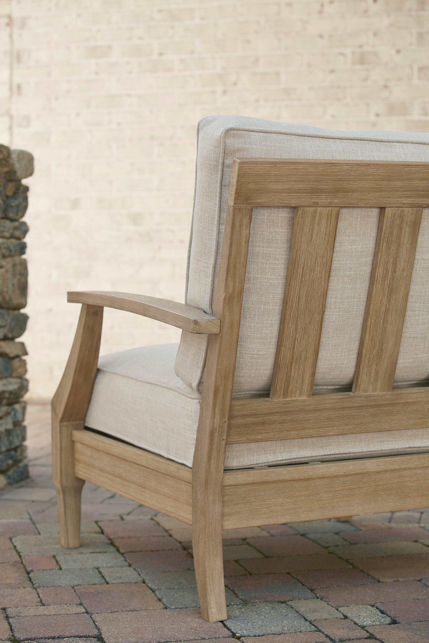 Clare View Outdoor Seating Group / 3pc