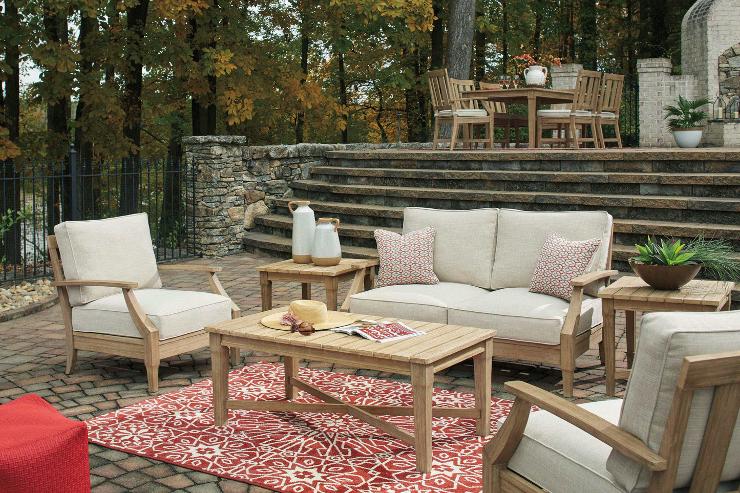 Clare View Outdoor Seating Group / 3pc