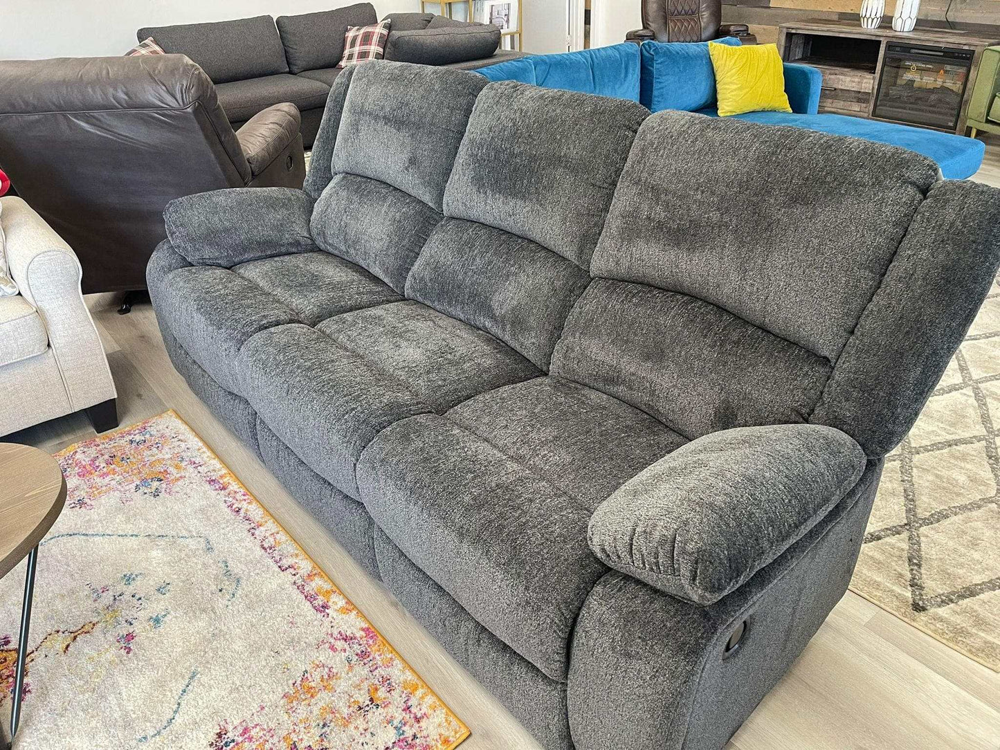 Draycoll Manual Reclining Sofa