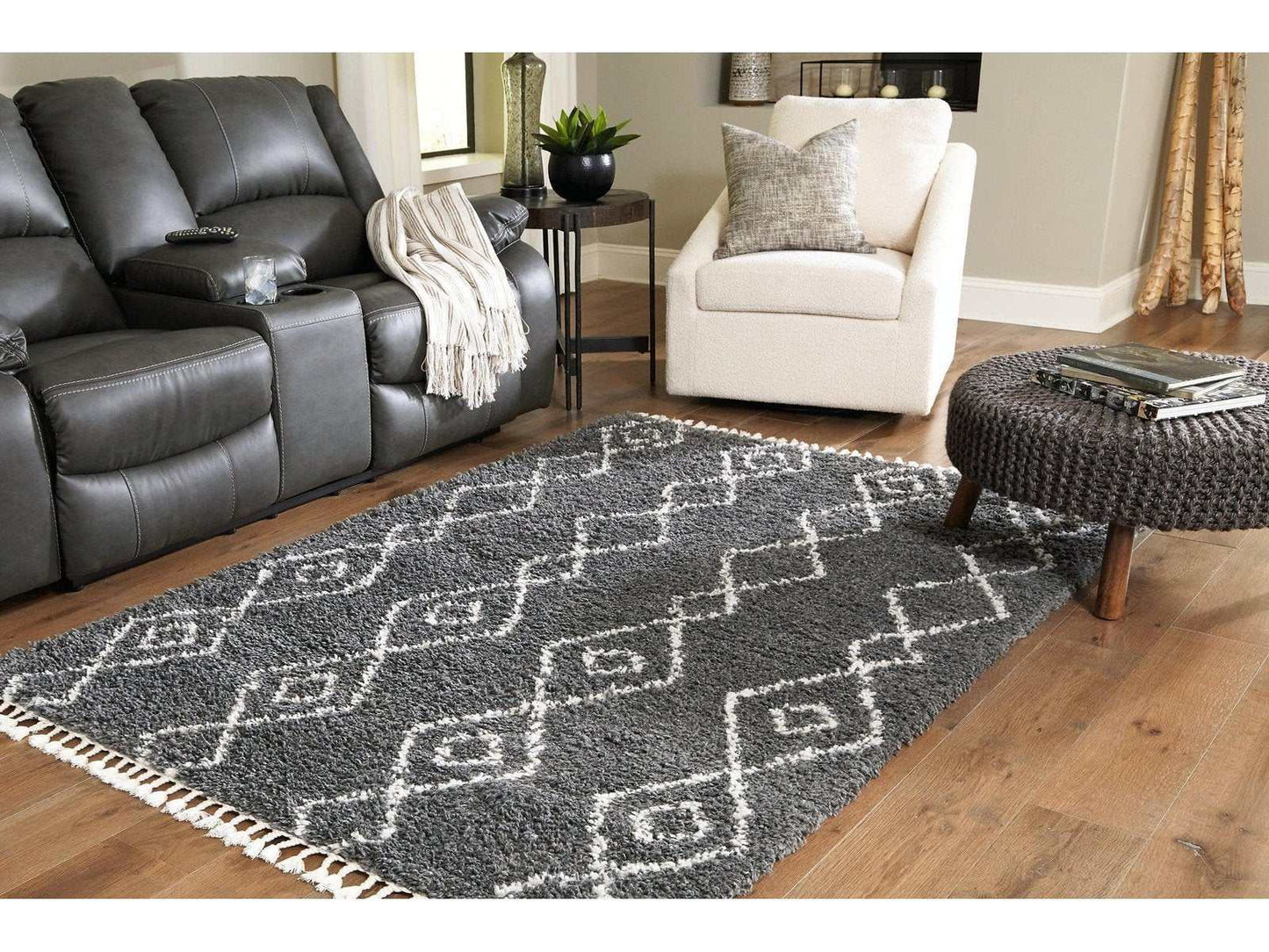 Maysel 7'10" x 9'10" Rug