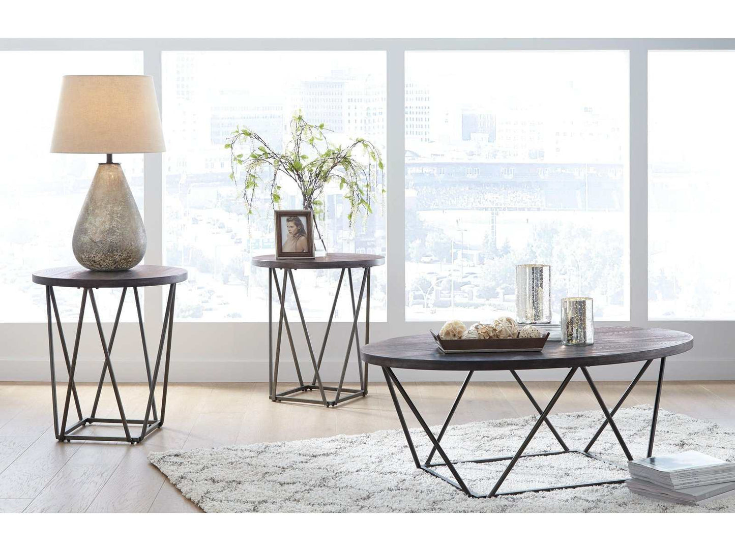 Neimhurst Coffee Table & End Table (Set of 3)