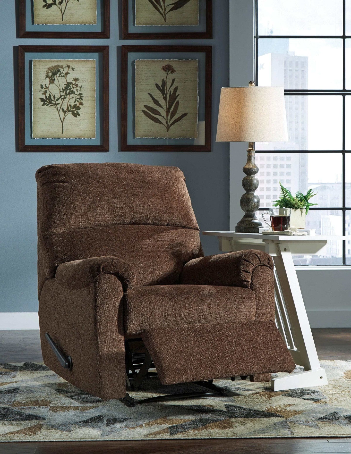 Nerviano Manual Recliner