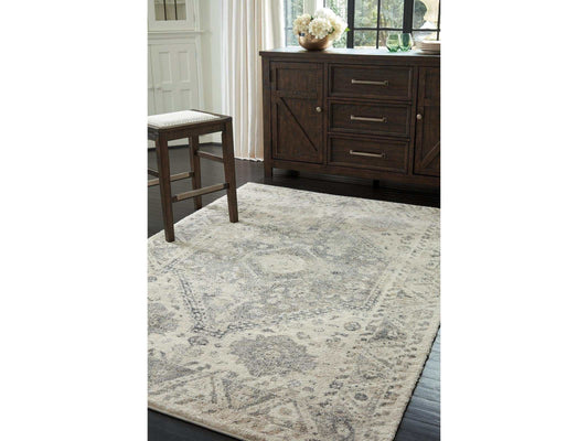 Precia 5'3" x 7'3" Rug