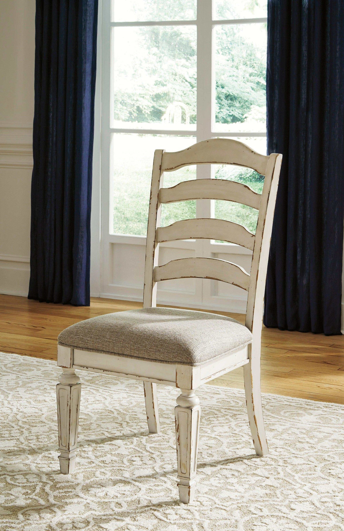 Realyn Chipped White Dining Chair (Set of 2)