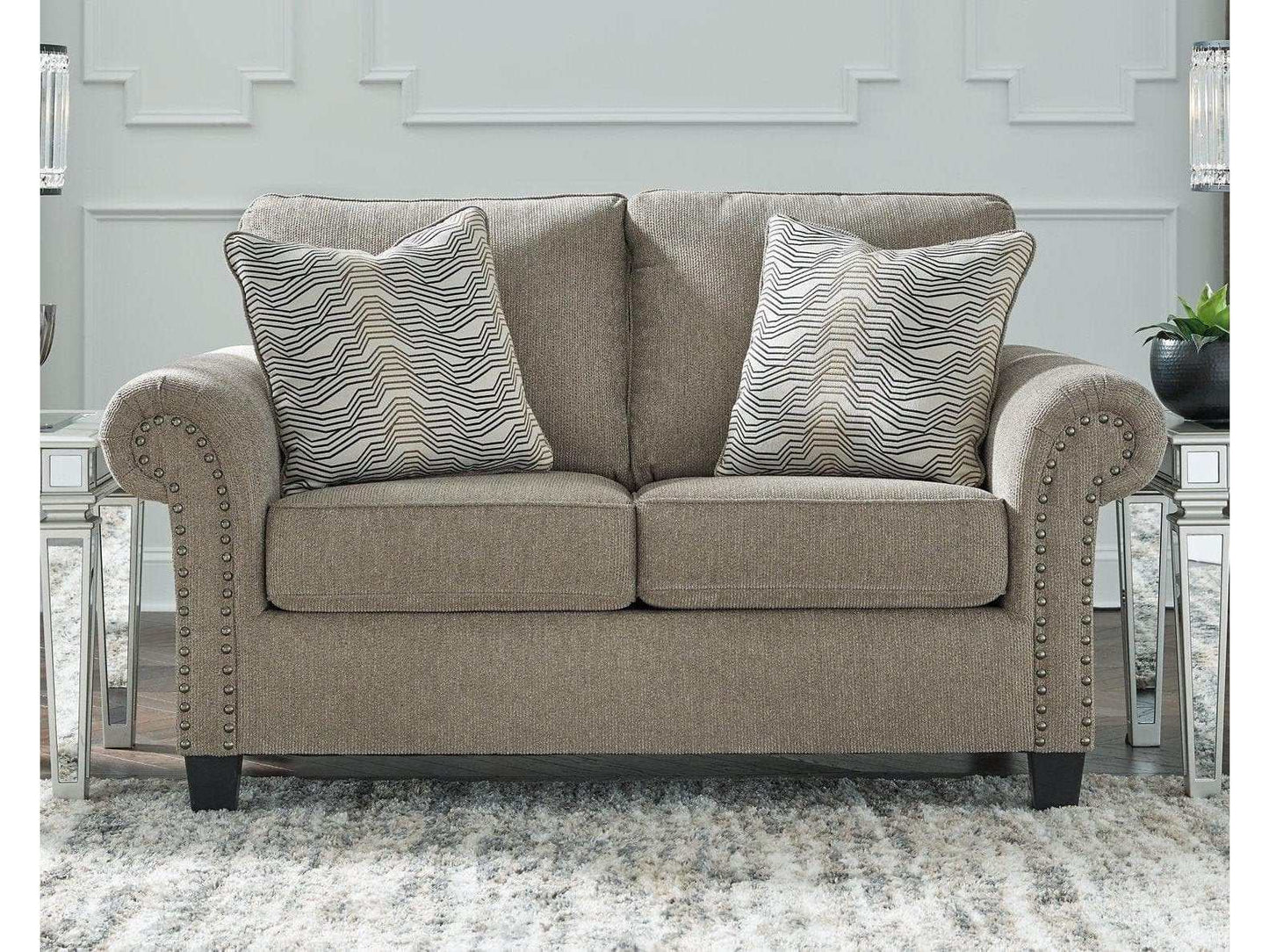 Shewsbury Loveseat