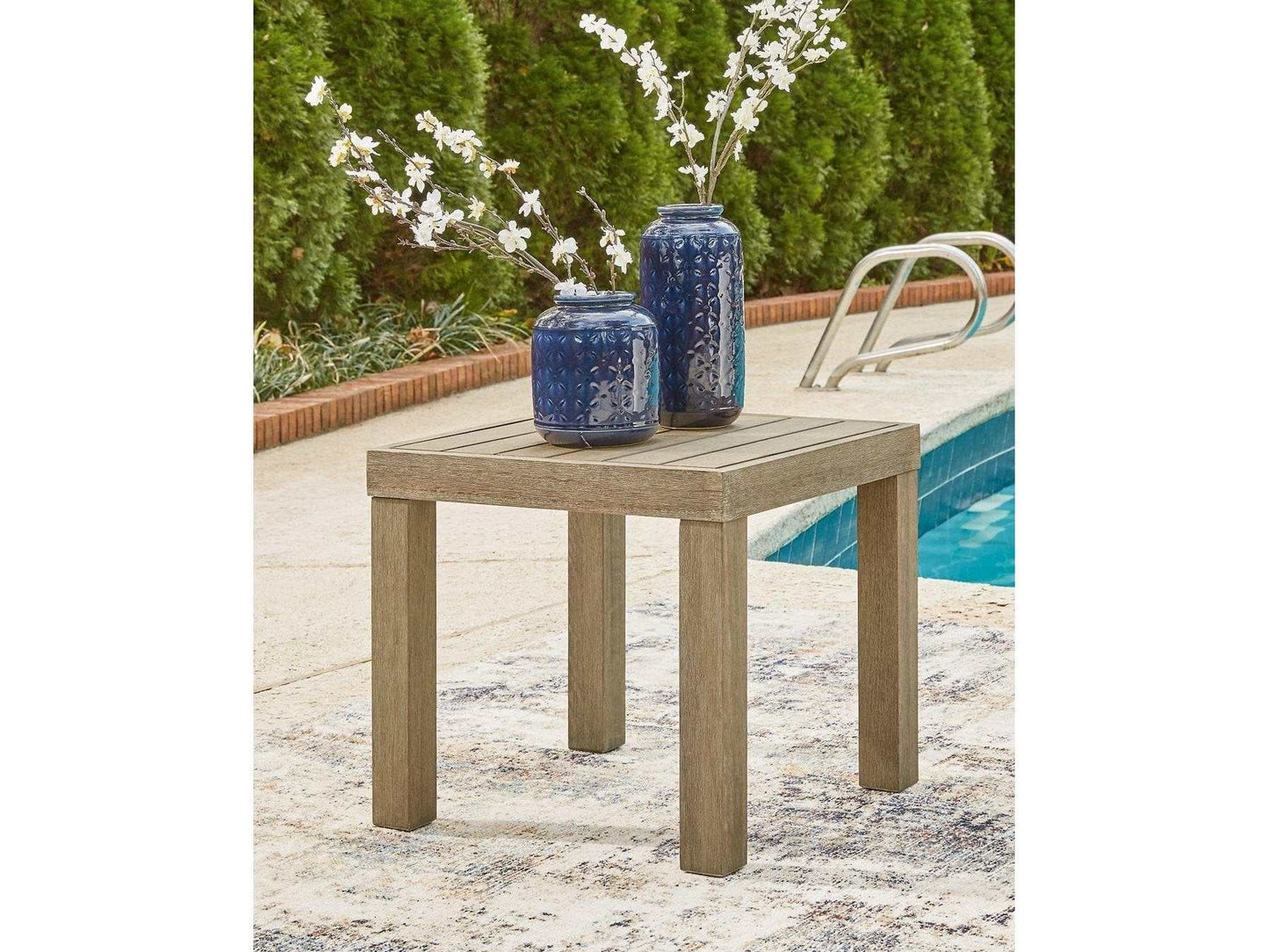 Silo Point Outdoor End Table