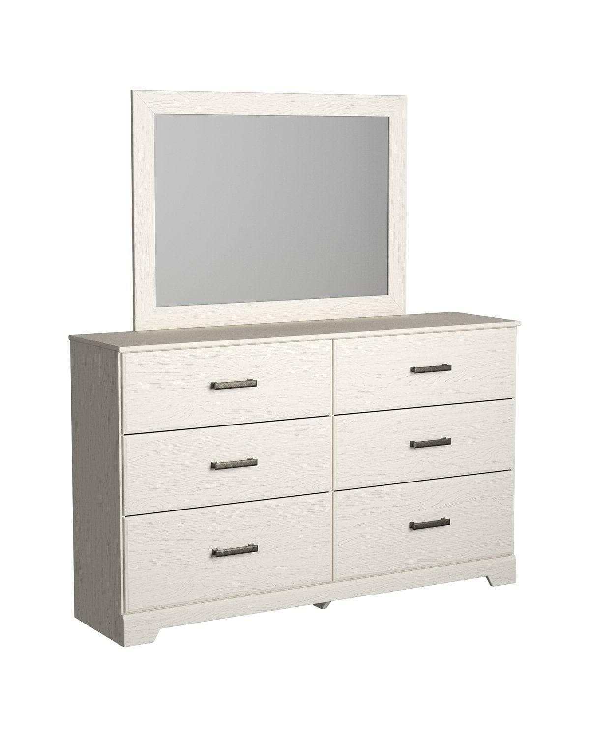 Stelsie White Queen Panel Bedroom Sets