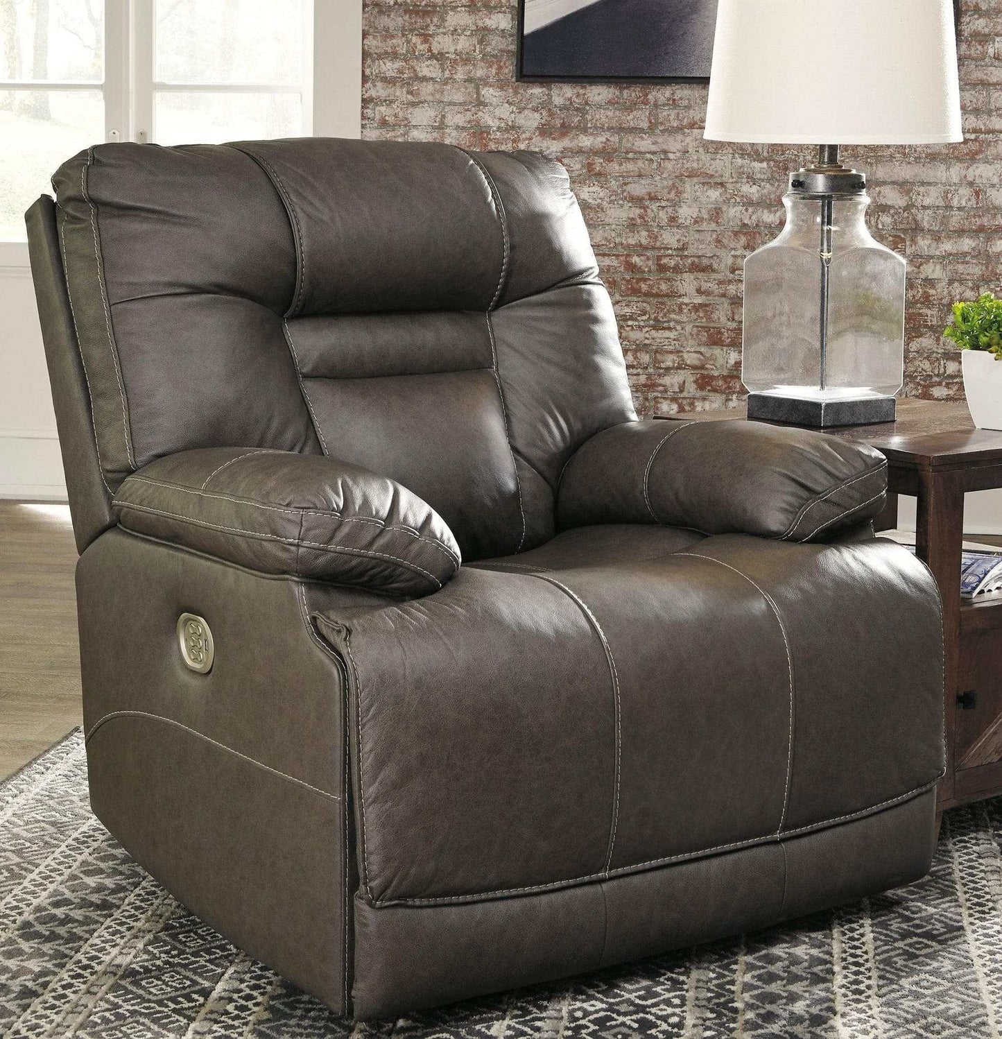 Wurstrow Power Reclining Chair