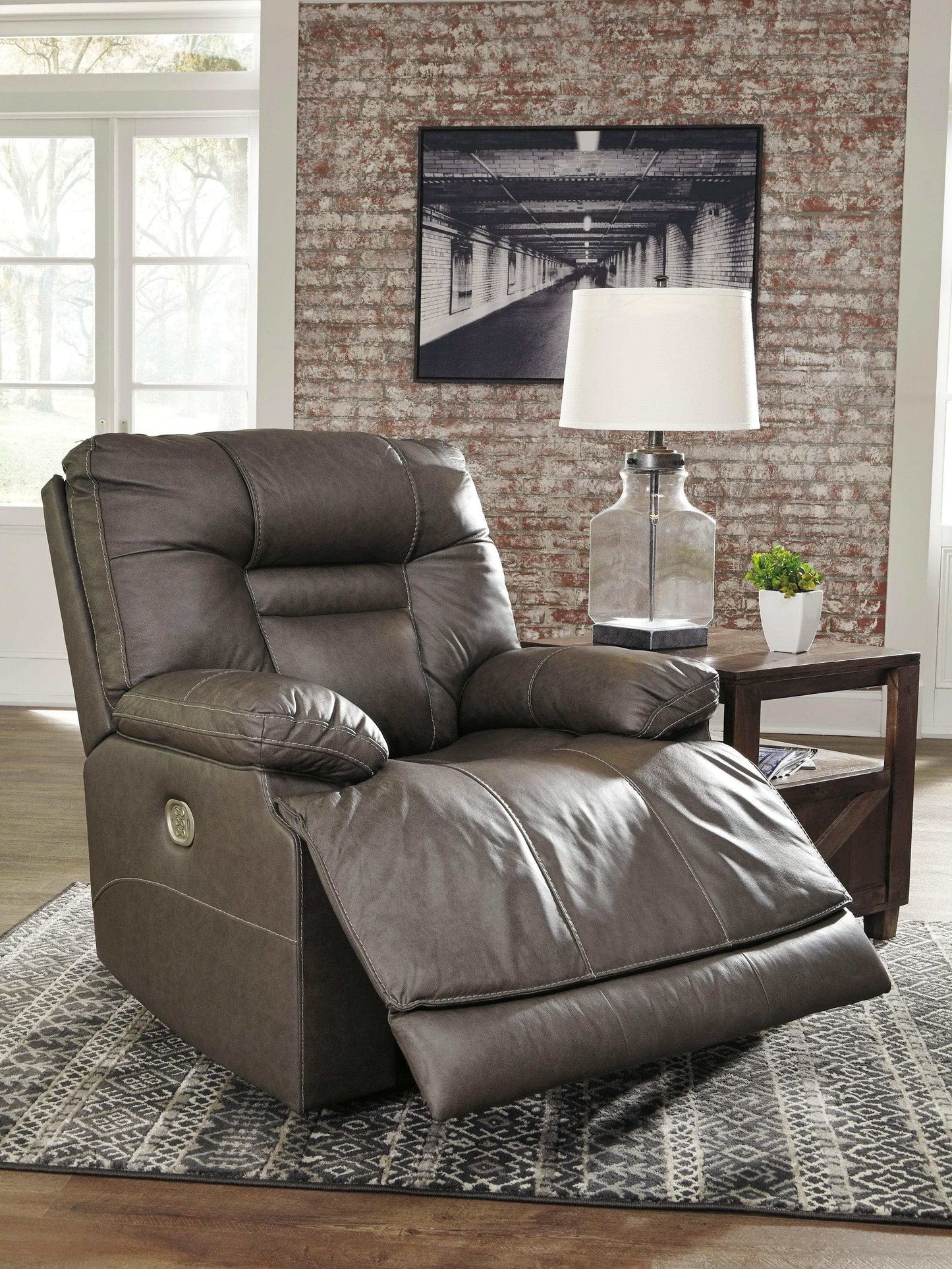 Wurstrow Power Reclining Chair